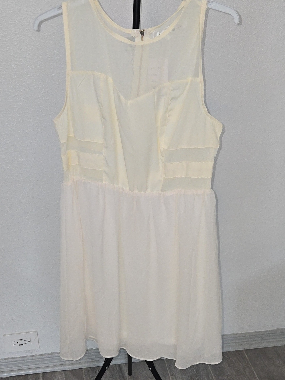 Sleeveless Cream Chiffon Mini Dress